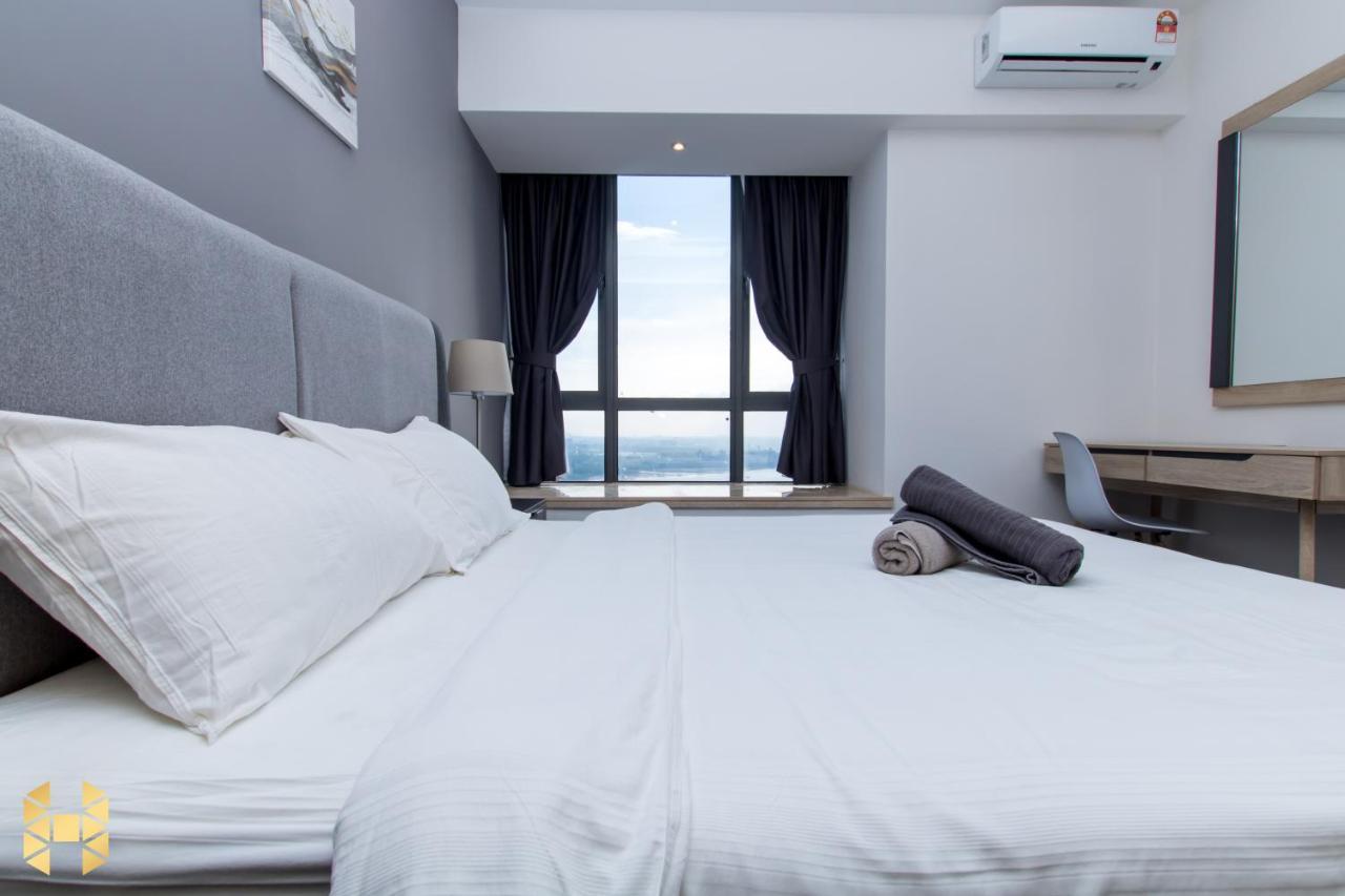 جوهر بهرو R&F Princess Cove Ciq Premium Sea & City View Suites By Neo المظهر الخارجي الصورة