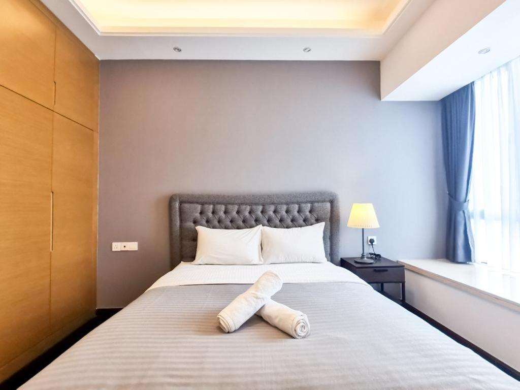 جوهر بهرو R&F Princess Cove Ciq Premium Sea & City View Suites By Neo الغرفة الصورة